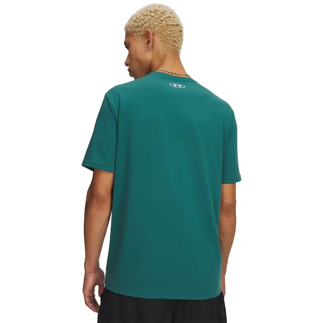 Camiseta Sportstyle Under Armour Logo Collage