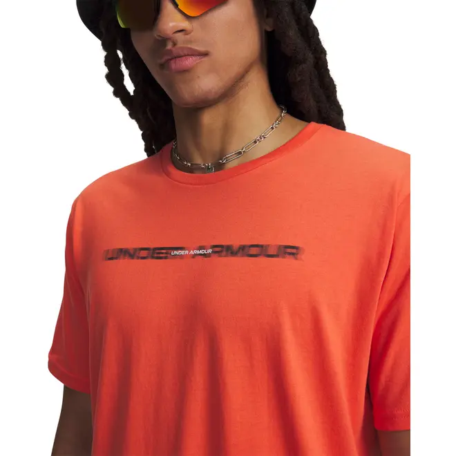Camiseta Sportstyle Under Armour Blur Wordmark