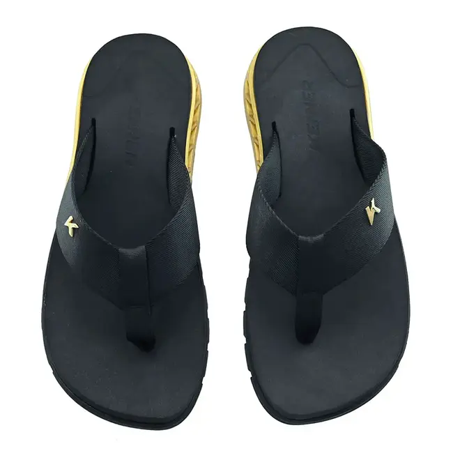 Chinelo Kenner Rakka Dourado e Preto Masculino