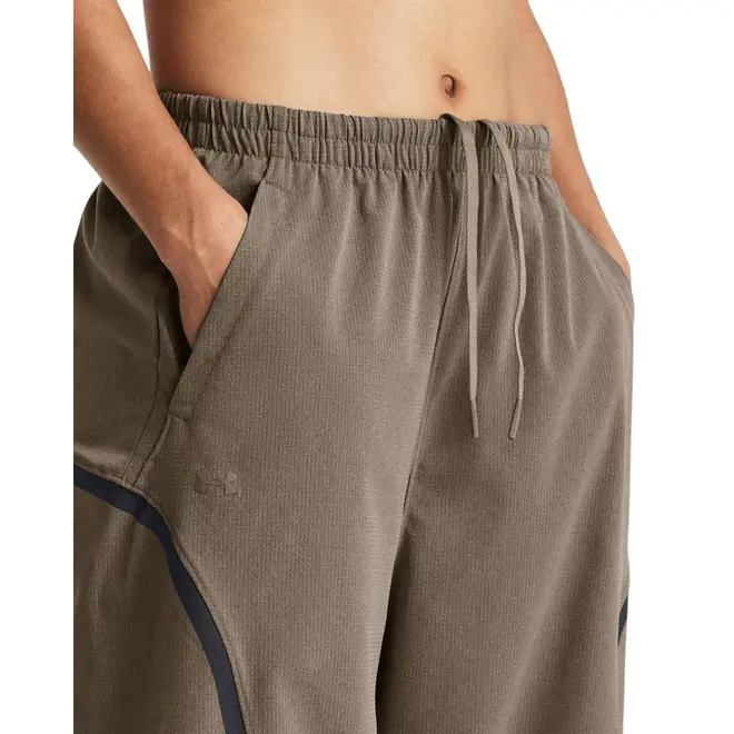 Calça Feminina Under Armour Unstoppable Airvent Parachute