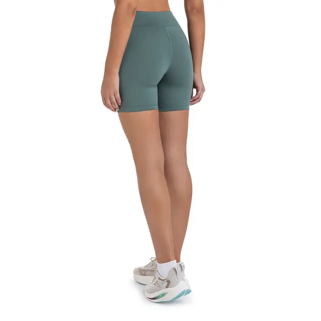 Bermuda de Treino Mizuno Essence